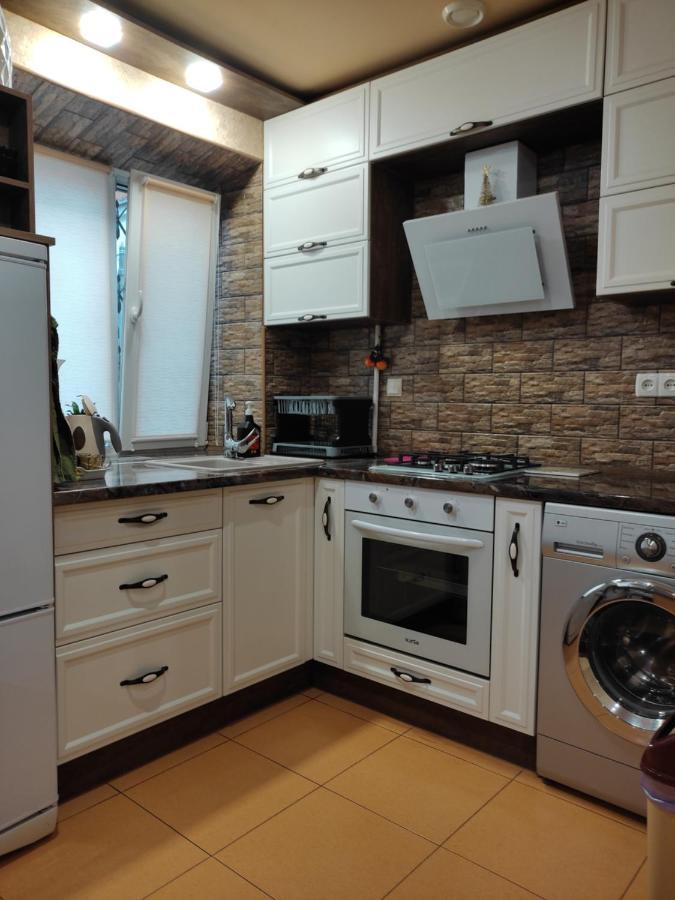 Comfortable Apartment Кременчук Екстериор снимка